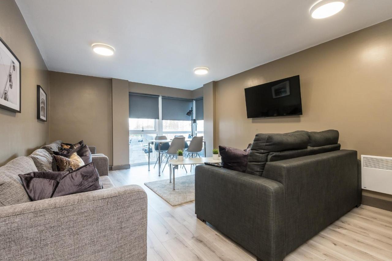 Host Apartments - Spacious 3 Bed Apartment With 3 Ensuites Ліверпуль Екстер'єр фото