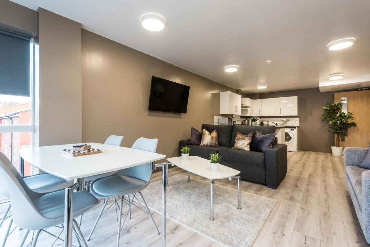 Host Apartments - Spacious 3 Bed Apartment With 3 Ensuites Ліверпуль Екстер'єр фото